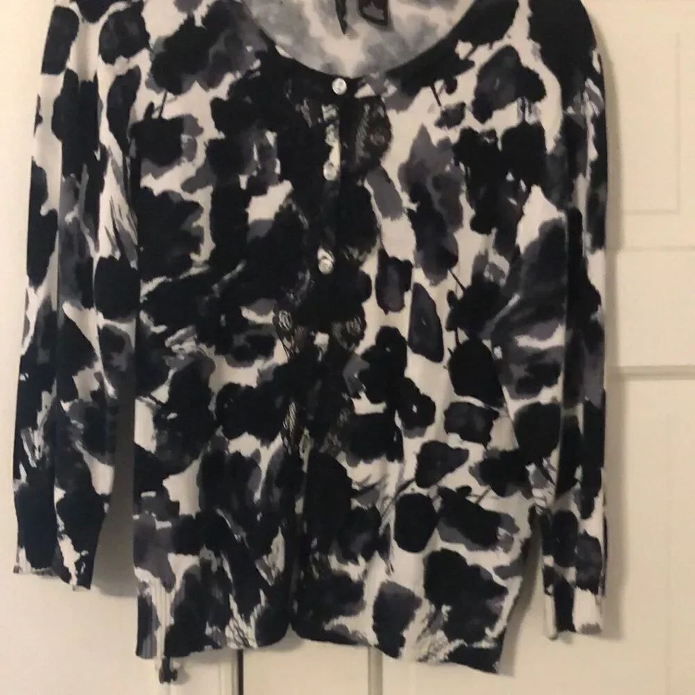 New Directions sz large lace accent cardigan new without tags see pics